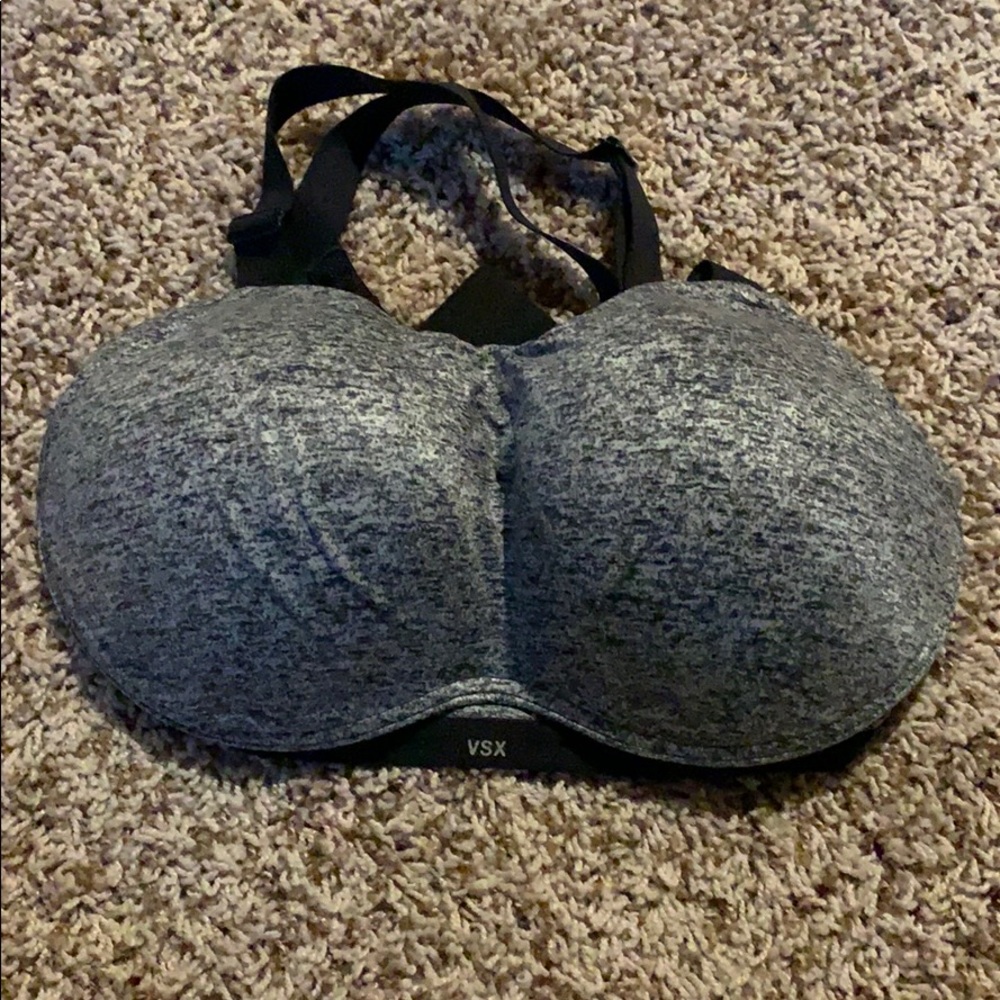Victoria’s Secret padded sport bra